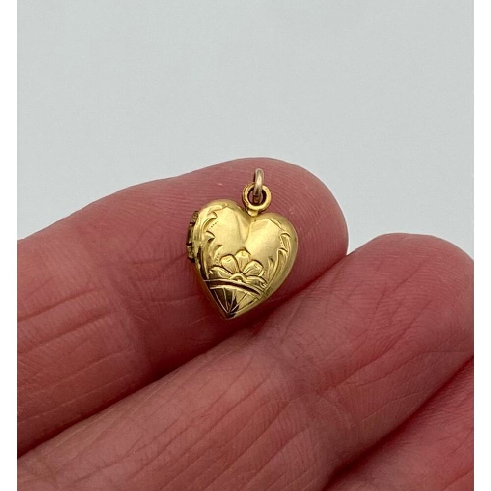 Vintage 12K Yellow Gold Filled Heart Locket Charm Petite Pendant LS Peterson Co
